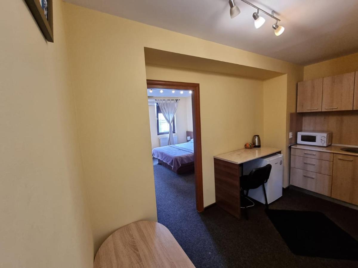 Apartmán Casa Romana Ploieşti Exteriér fotografie